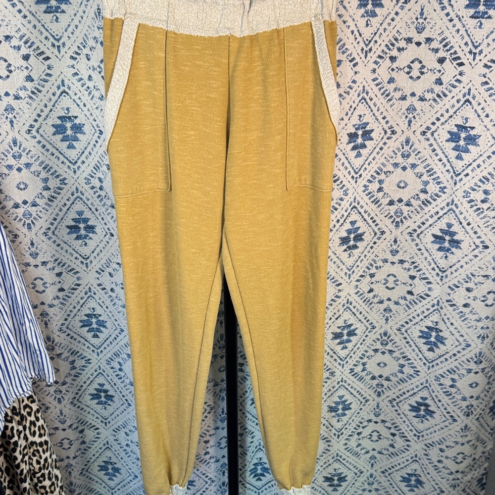 Lucy Love Cream Knitwear